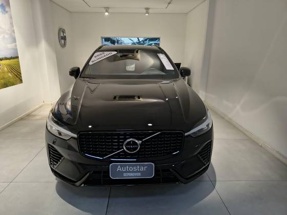 VOLVO XC60 2.0 T8 RECHARGE R-DESIGN AWD GEARTRONIC VOLVO XC60 2.0 T8 RECHARGE R-DESIGN AWD GEARTRONIC